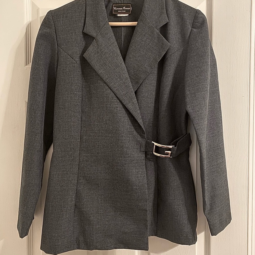 Victoria Ashely New York Vintage Gray Blazer